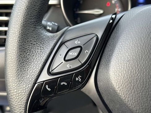 Used 2020 Toyota C-HR LE w/ Phone Cable & Charge Package image 43