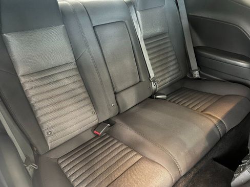 Used 2011 Dodge Challenger RWD image 28