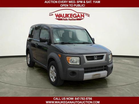 Used 2004 Honda Element EX image 3