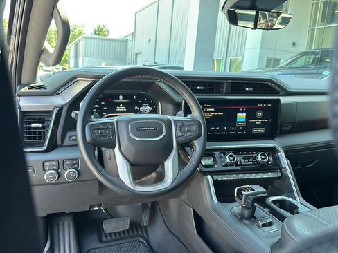 Used 2024 GMC Sierra 1500 Denali w/ Technology Package image 24