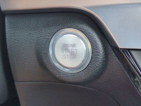 Used 2025 Kia Telluride S image 29