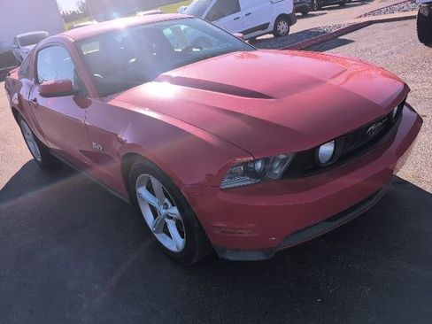 Used 2011 Ford Mustang GT Premium w/ Comfort Pkg image 2
