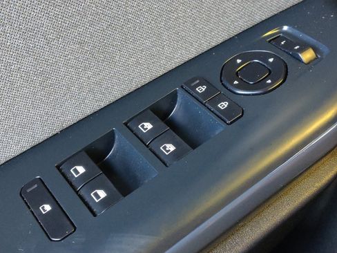 Used 2025 Kia K4 EX FWD image 27