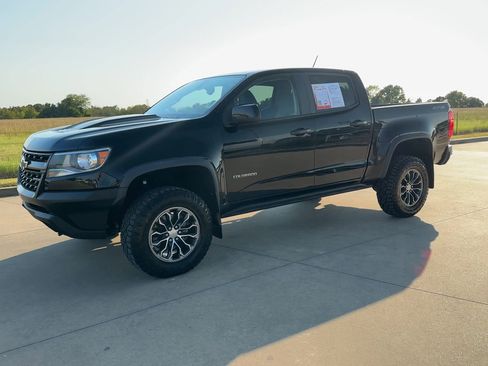 Used 2019 Chevrolet Colorado ZR2 image 4
