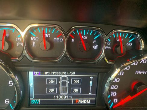 Used 2015 Chevrolet Silverado 1500 High Country w/ High Country Premium Package image 20