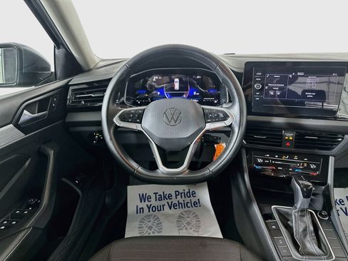 Used 2025 Volkswagen Jetta S FWD image 20