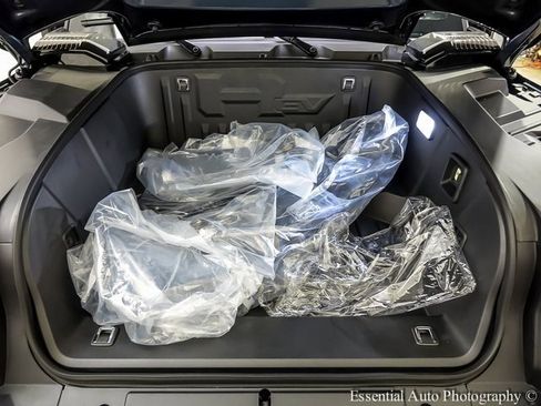 New 2025 GMC Hummer EV 3X w/ LPO, Cargo Utility Package image 21