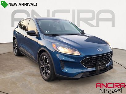 Used 2022 Ford Escape SE w/ SE Sport Appearance Package
