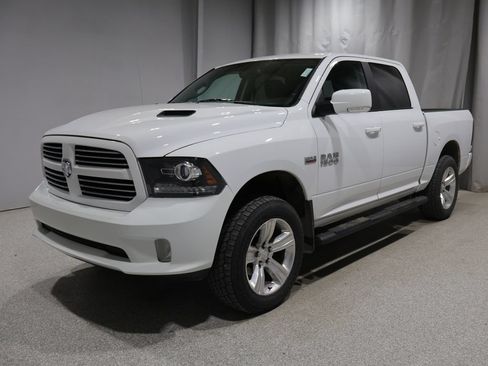 Used 2017 RAM 1500 Sport w/ Comfort Group AWD/4WD image 7