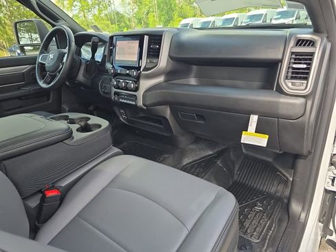New 2026 RAM 3500 Tradesman w/ Chrome Appearance Group AWD/4WD image 9