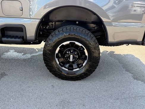 Used 2026 Ford F250 Platinum w/ Tremor Off-Road Package AWD/4WD image 44