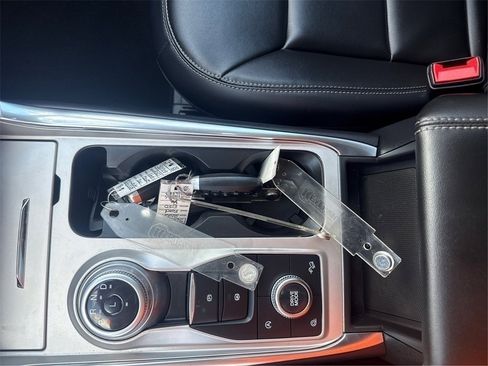 Certified 2023 Ford Explorer XLT w/ Equipment Group 202A image 18