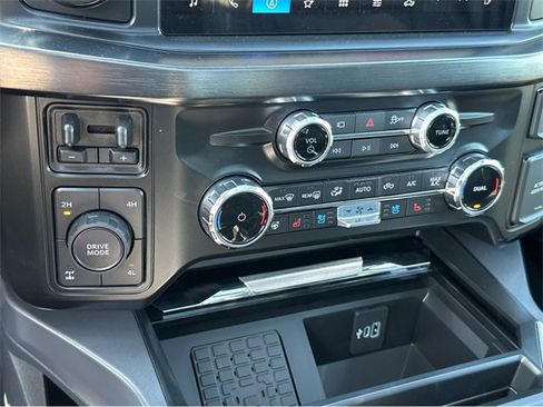 New 2025 Ford F250 Lariat w/ Lariat Ultimate Package image 29