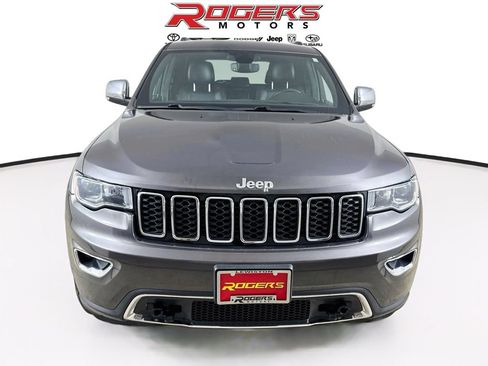 Used 2019 Jeep Grand Cherokee Limited AWD/4WD image 2