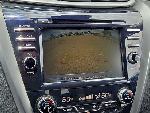 Used 2023 Nissan Murano SV AWD/4WD image 28