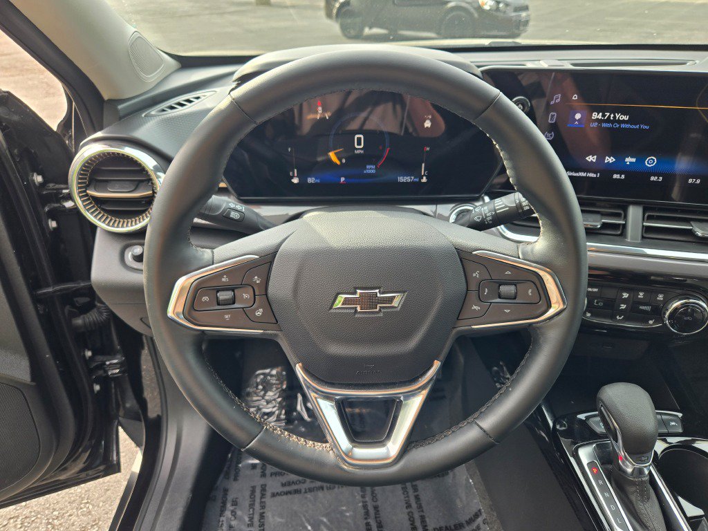 Used 2025 Chevrolet Trax ACTIV w/ Driver Confidence Package FWD image 30