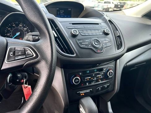Used 2018 Ford Escape SE AWD/4WD image 9