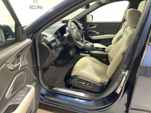 Used 2025 Acura RDX SH-AWD image 2