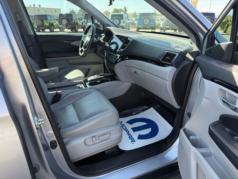 Used 2021 Honda Pilot Elite image 18