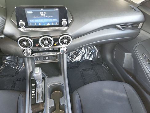 Used 2025 Nissan Sentra S FWD image 16