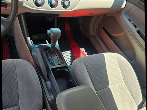 Used 2003 Toyota Camry LE FWD image 9