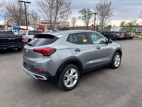 Used 2023 Buick Encore GX Preferred w/ Cold Weather Comfort Package AWD/4WD image 5