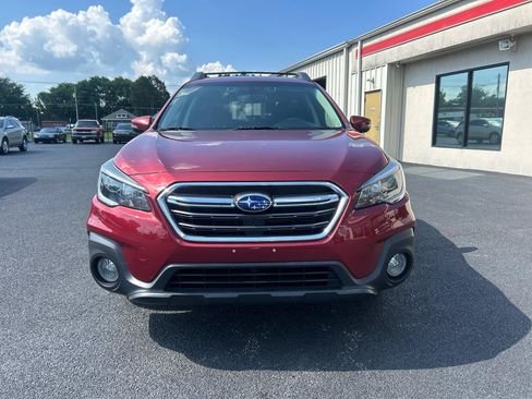 Used 2019 Subaru Outback 2.5i Premium AWD/4WD image 2