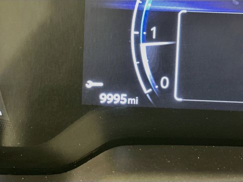Used 2026 Toyota Corolla LE FWD image 21