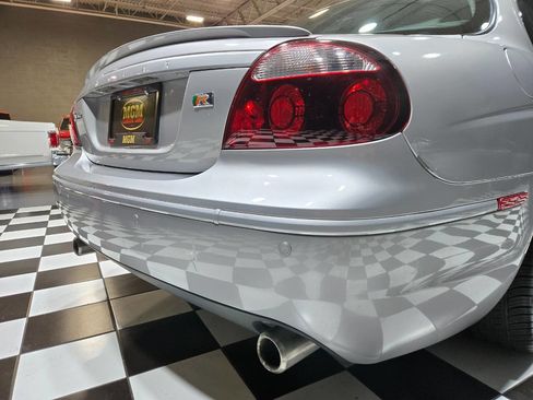 Used 2005 Jaguar S-TYPE R image 27