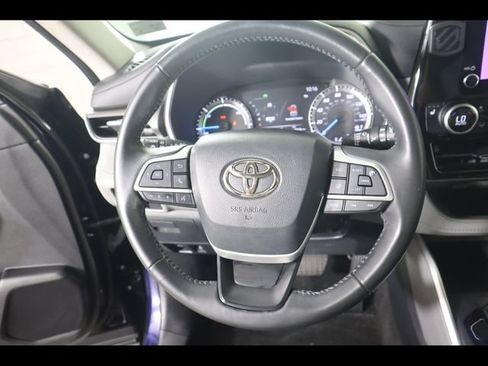 Used 2021 Toyota Highlander Platinum AWD/4WD image 19