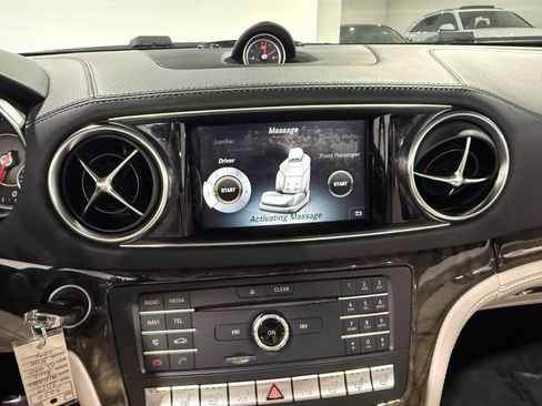 Used 2017 Mercedes-Benz SL 450 image 37