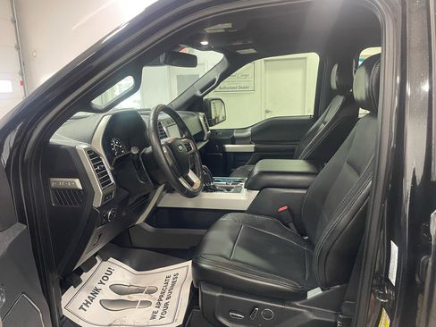 Used 2015 Ford F150 Lariat w/ Equipment Group 502A Luxury image 12