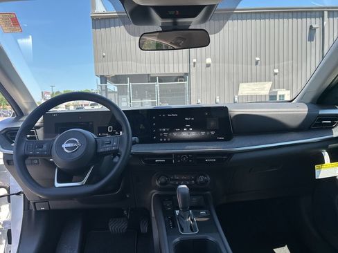 New 2026 Nissan Kicks SV w/ Cold Weather Package FWD image 18