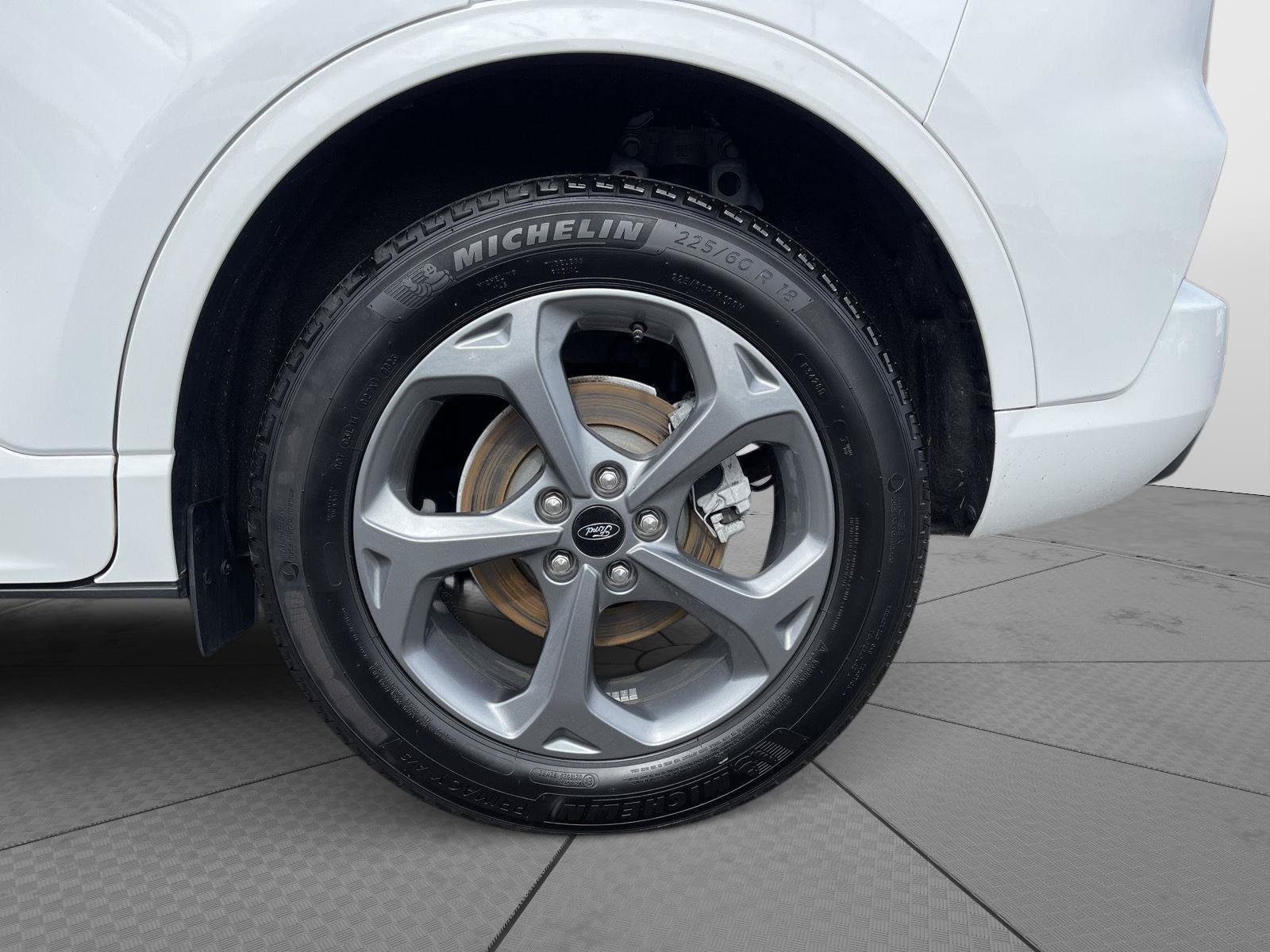Used 2023 Ford Escape ST-Line w/ Tech Pack #1 AWD/4WD image 26