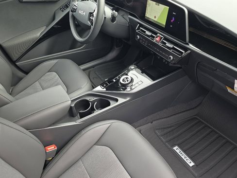 New 2026 Kia Niro Wind image 12