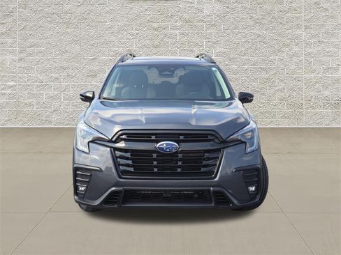 Used 2023 Subaru Ascent Onyx Edition AWD/4WD image 2