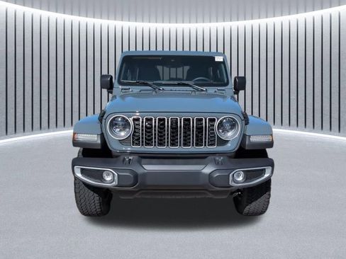 Used 2024 Jeep Wrangler Unlimited Sahara w/ Technology Group AWD/4WD image 16