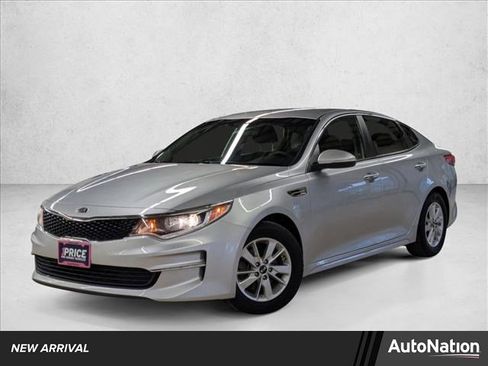 Used 2018 Kia Optima LX image 1