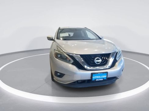 Used 2018 Nissan Murano SV AWD/4WD image 3