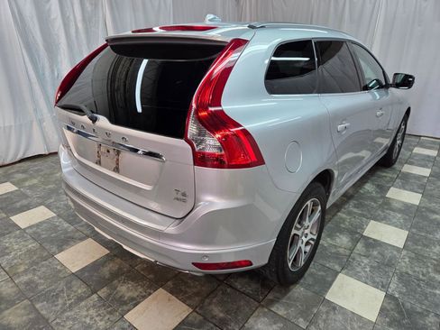Used 2015 Volvo XC60 T6 AWD/4WD image 5