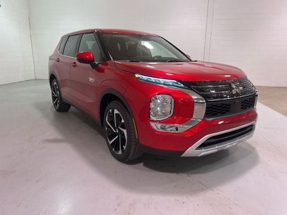 New 2025 Mitsubishi Outlander SE