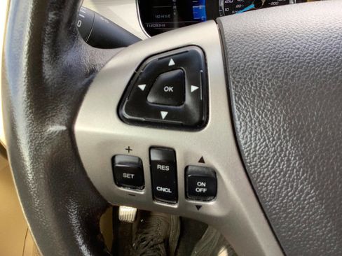 Used 2014 Ford Taurus SEL w/ Equipment Group 201A FWD image 35