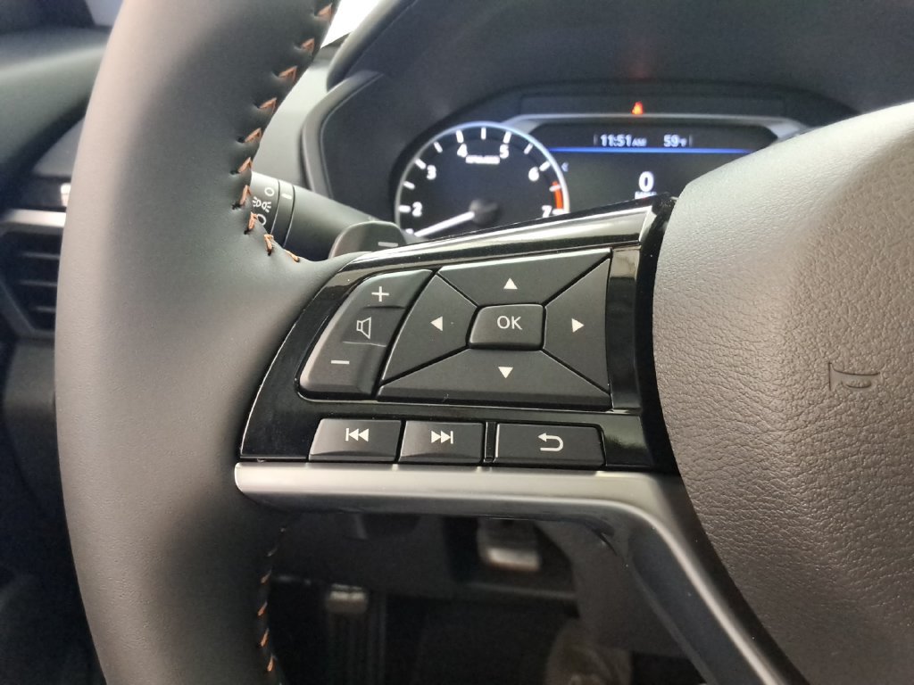 Used 2025 Nissan Altima 2.5 SR w/ SR Premium Package FWD image 24