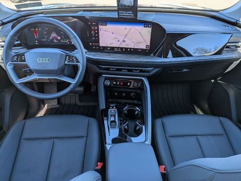 New 2025 Audi Q5 Premium Plus image 13