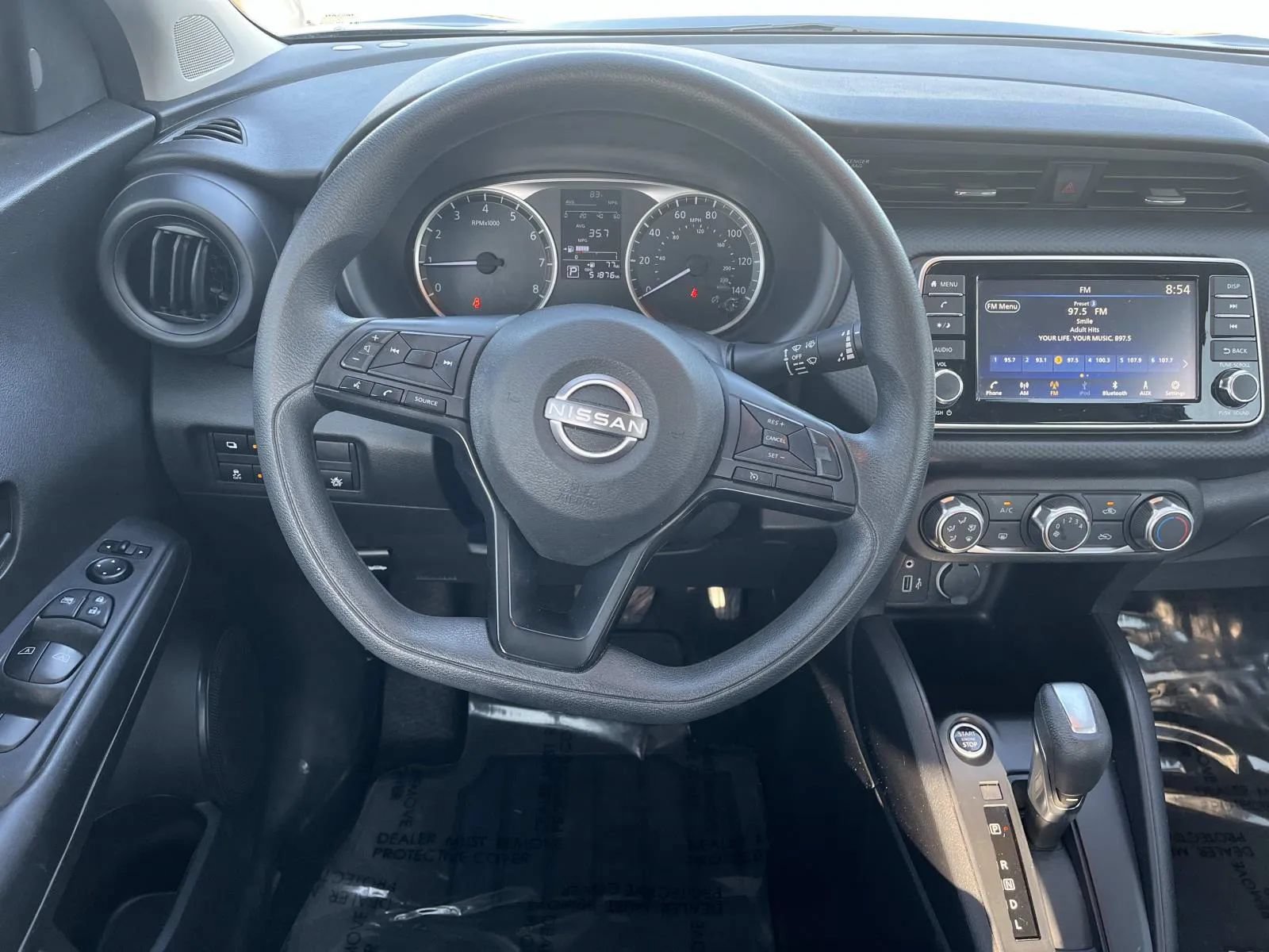 Used 2023 Nissan Kicks S FWD image 11