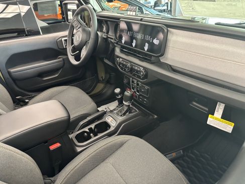 New 2025 Jeep Wrangler Unlimited Sport image 11