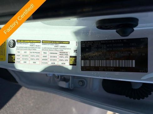 Used 2025 Toyota Corolla Cross AWD Hybrid image 26