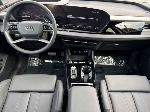 New 2025 Audi Q6 e-tron Premium Plus image 12