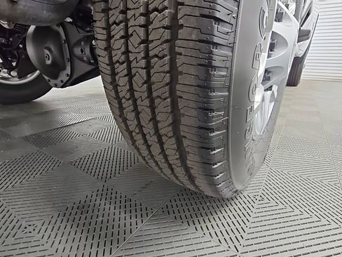 New 2025 GMC Sierra 2500 Pro image 39