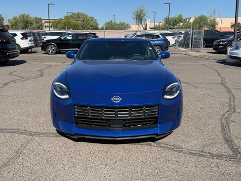 Certified 2025 Nissan Z Performance w/ Floor Mat Package RWD image 2